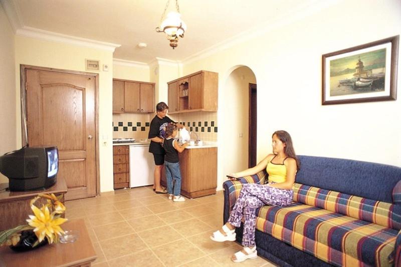 ألانيا Amber-Rose Apart Hotel الغرفة الصورة